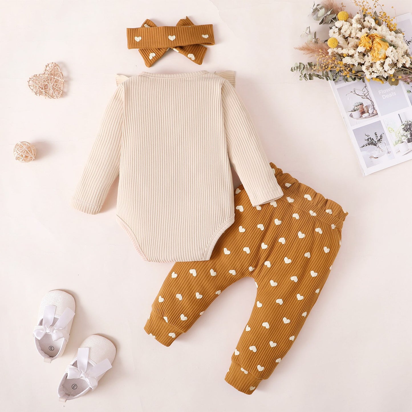 Autumn 3pcs Toddler Newborn Baby Girl Clothes Set Long Sleeve Knitting Top Bodysuit Printed Love Heart Pants Headband Outfit